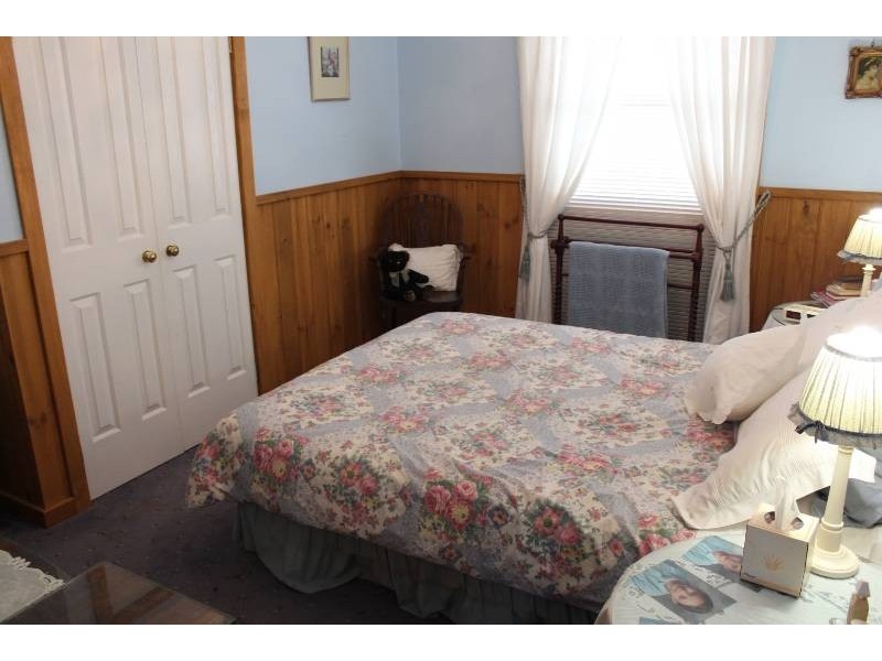 98 Bant Street, Bathurst NSW 2795