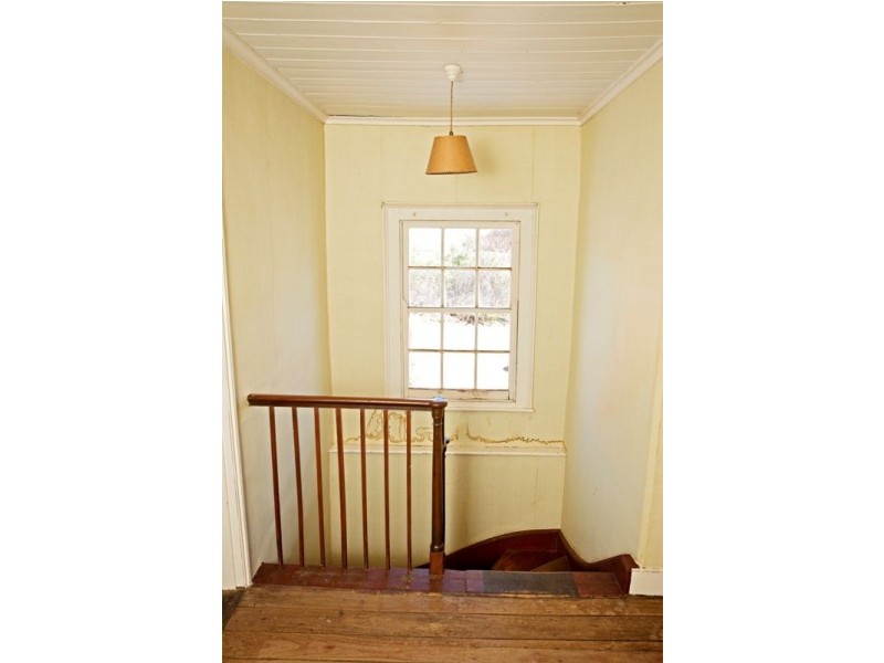 720 Vale Road, Bathurst NSW 2795