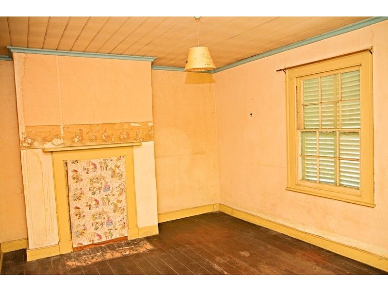 720 Vale Road, Bathurst NSW 2795