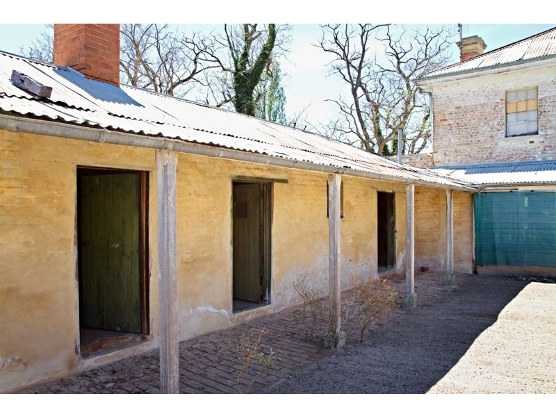 720 Vale Road, Bathurst NSW 2795