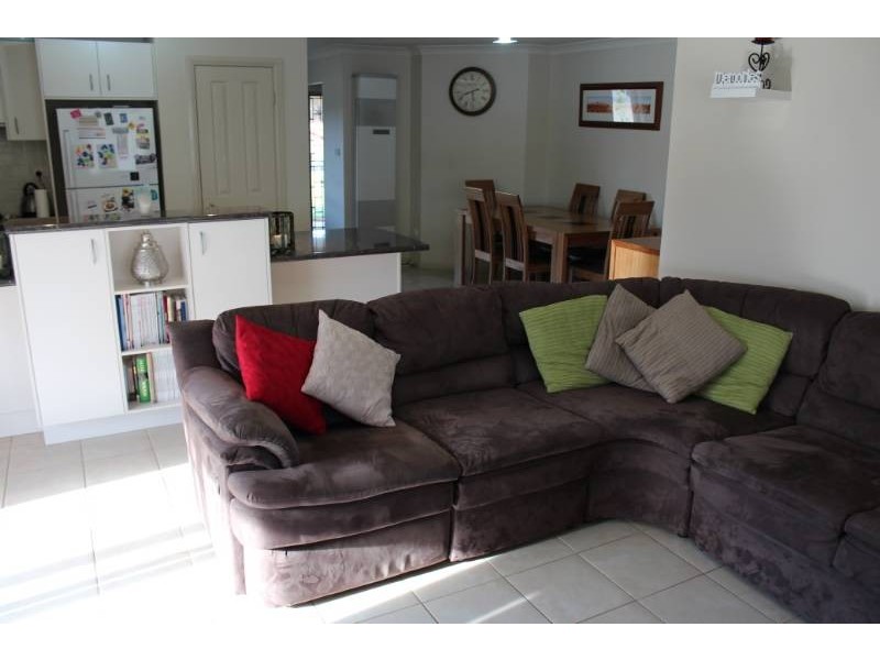 38 Sundown Drive, Bathurst NSW 2795