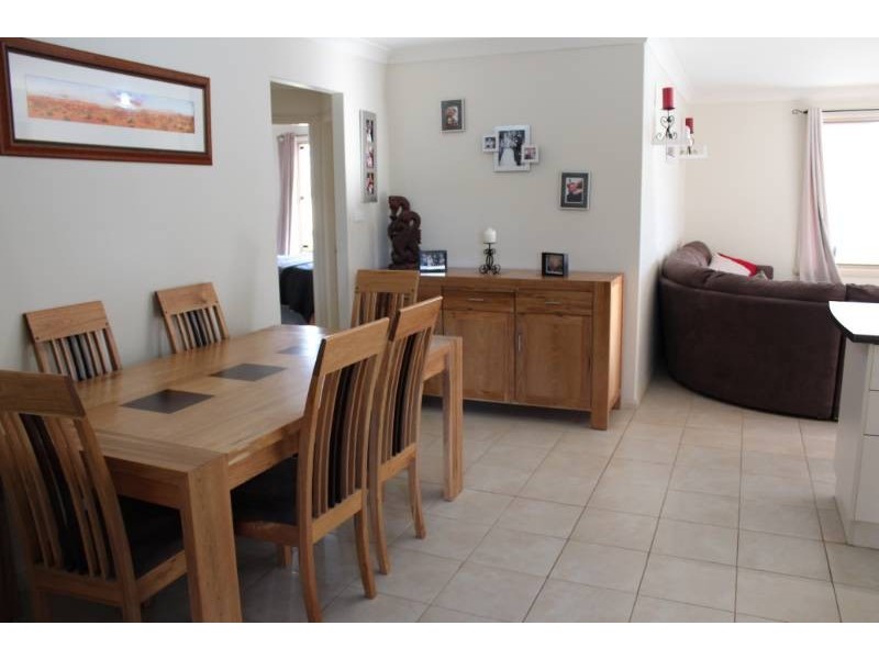 38 Sundown Drive, Bathurst NSW 2795