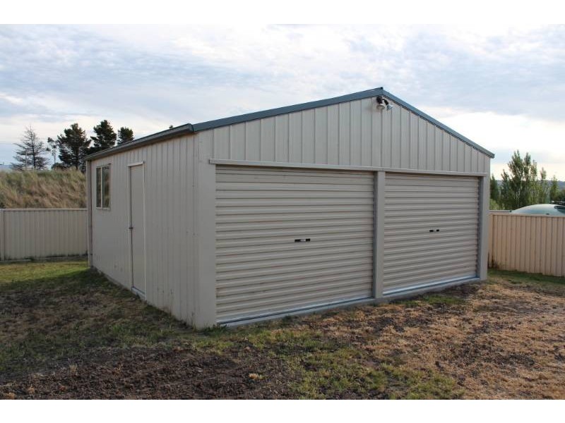 38 Sundown Drive, Bathurst NSW 2795