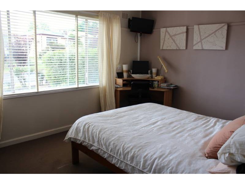 12 Tremain Avenue, Bathurst NSW 2795