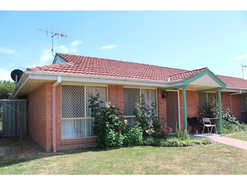 7/29A View Street, Bathurst NSW 2795