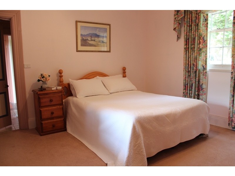 154 Peel Street, Bathurst NSW 2795