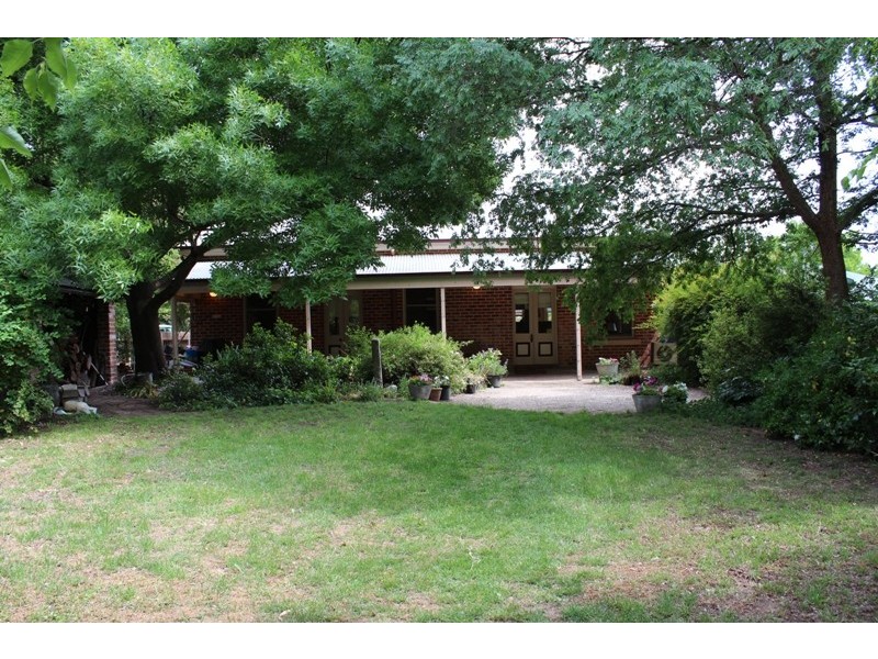 154 Peel Street, Bathurst NSW 2795