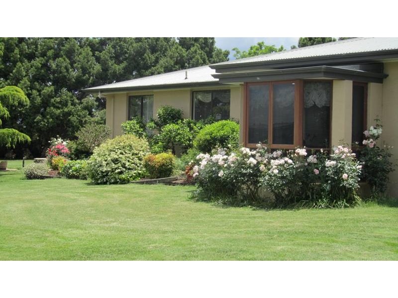 384 Eleven Mile Drive, Bathurst NSW 2795