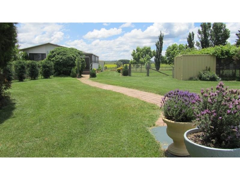 384 Eleven Mile Drive, Bathurst NSW 2795