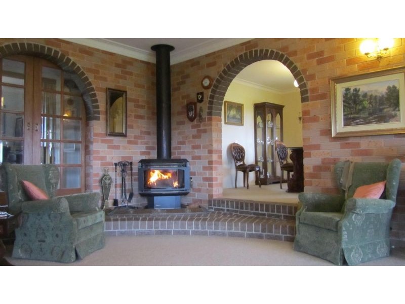 384 Eleven Mile Drive, Bathurst NSW 2795