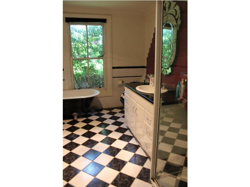 157 Durham Street, Bathurst NSW 2795