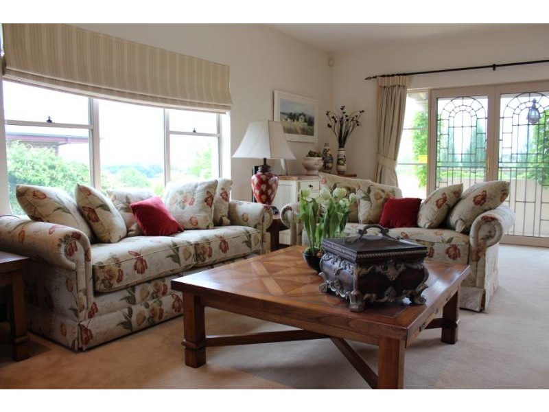 16 Cherrywood Crescent, Bathurst NSW 2795