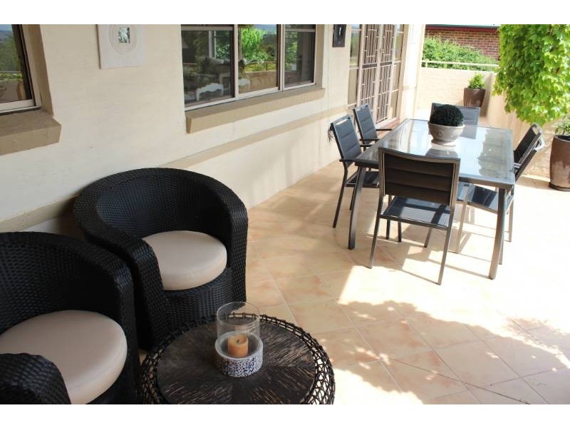 16 Cherrywood Crescent, Bathurst NSW 2795