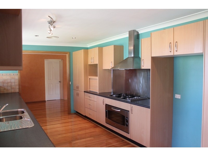 6 Merrick Close, Kelso NSW 2795