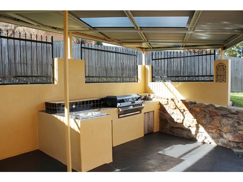 6 Merrick Close, Kelso NSW 2795