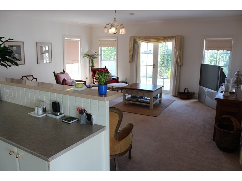 76 Osborne Avenue, Bathurst NSW 2795