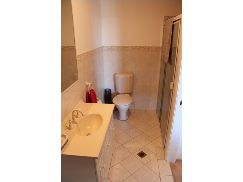 76 Osborne Avenue, Bathurst NSW 2795