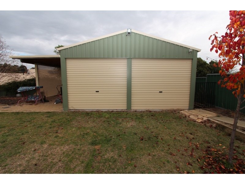 8 Keefe Close, Windradyne NSW 2795