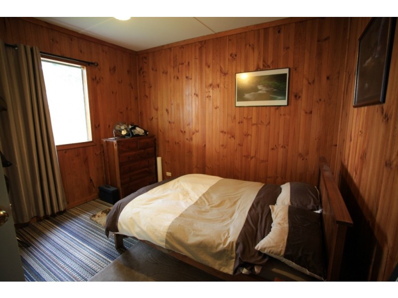 83 Morrisset Street, Bathurst NSW 2795