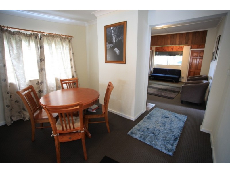 83 Morrisset Street, Bathurst NSW 2795