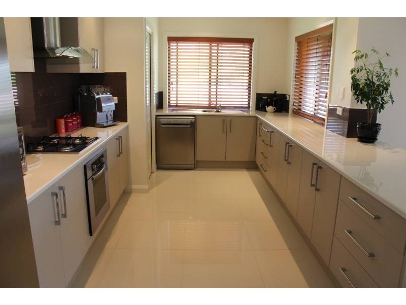 32 Darwin Drive, Bathurst NSW 2795
