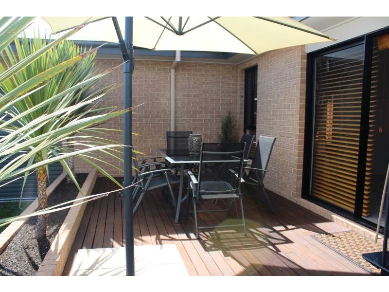 32 Darwin Drive, Bathurst NSW 2795
