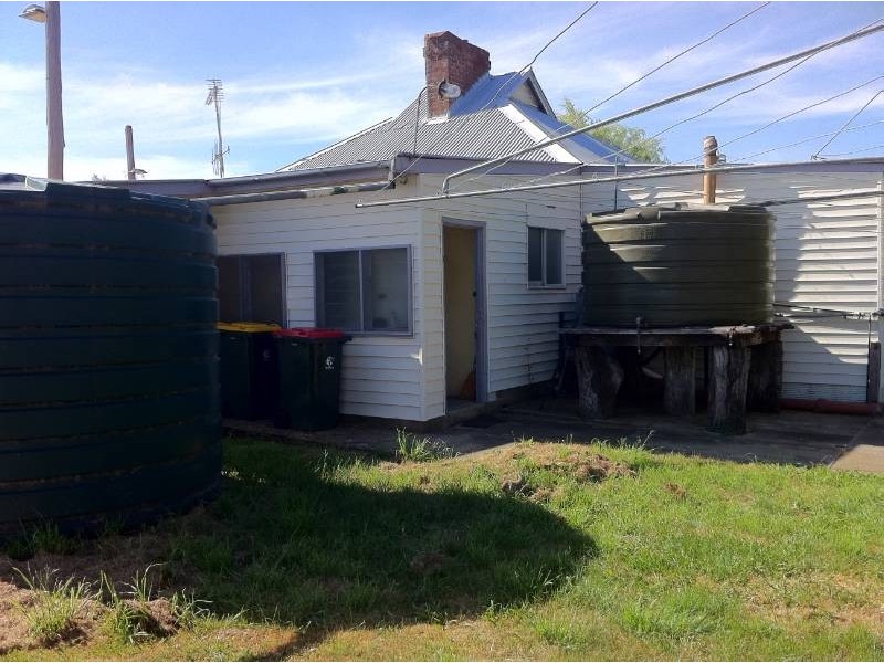 21 Crouch Street, Bathurst NSW 2795