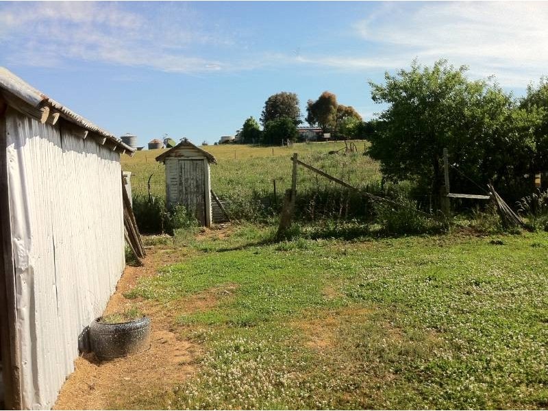 21 Crouch Street, Bathurst NSW 2795