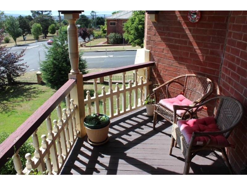 247 Bentinck Street, Bathurst NSW 2795