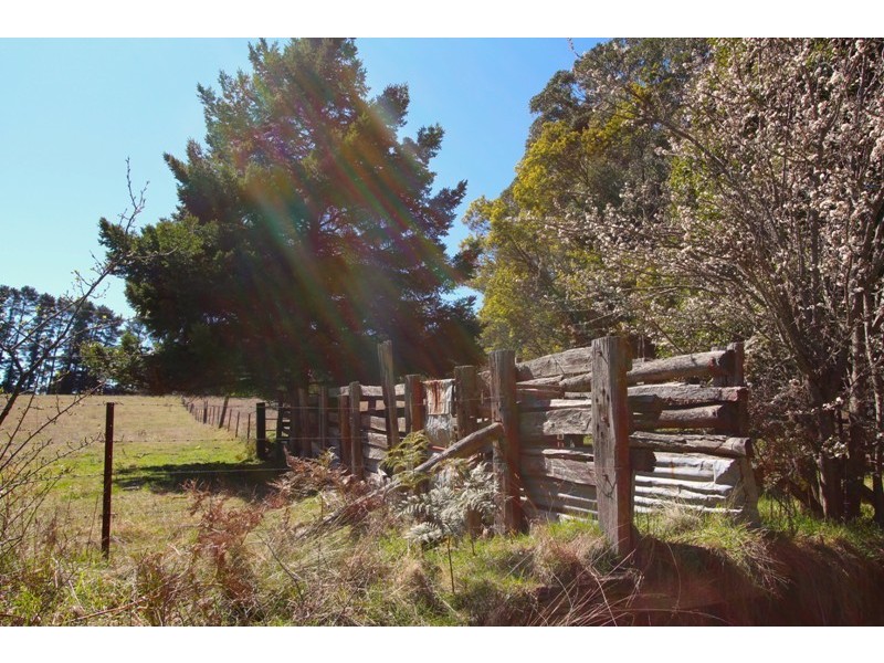 137 Macabees Road, Yetholme NSW 2795