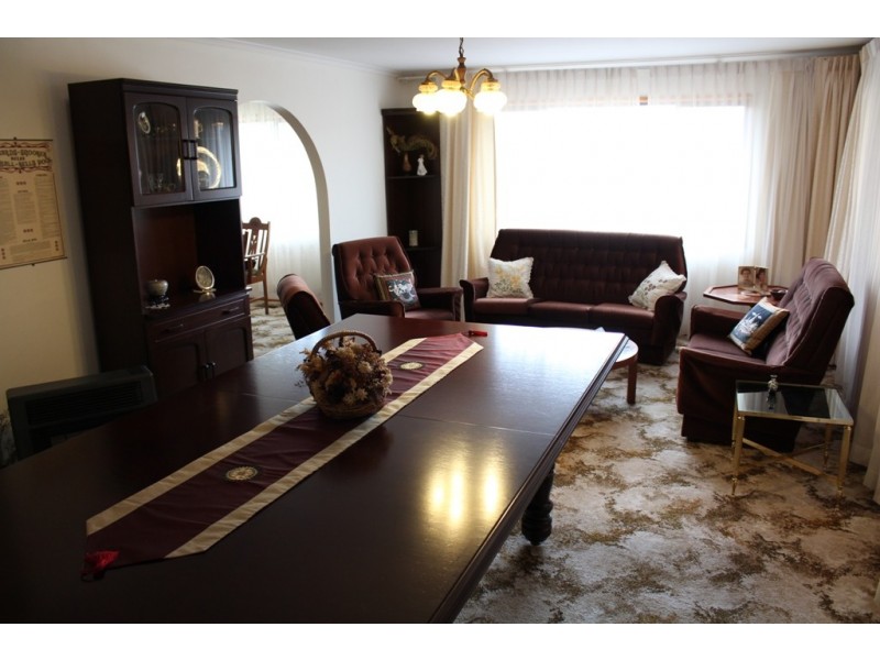 34 College Road, Bathurst NSW 2795