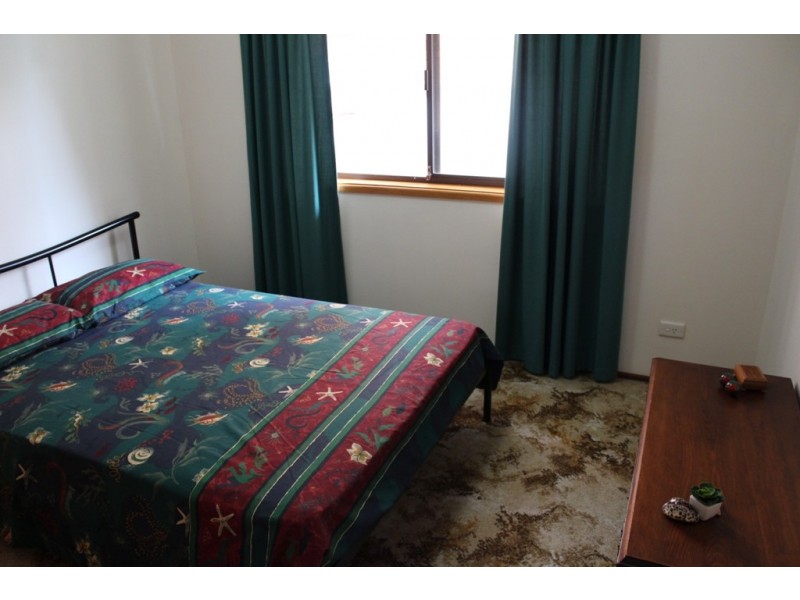 34 College Road, Bathurst NSW 2795