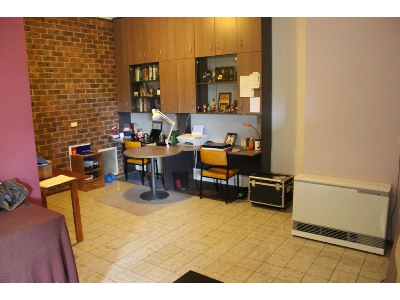 34 College Road, Bathurst NSW 2795