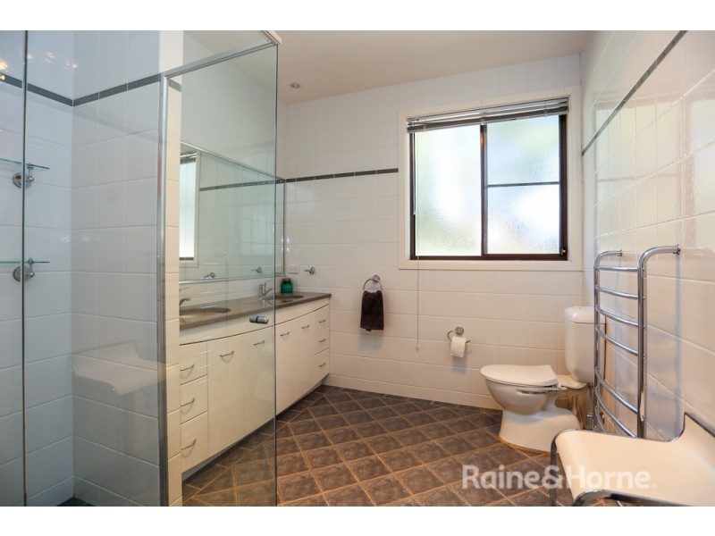 3 Monteve Crescent, Robin Hill NSW 2795