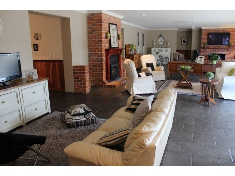 1190 Turondale Road, Bathurst NSW 2795