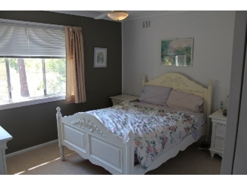 16 Gormans Hill Road, Bathurst NSW 2795