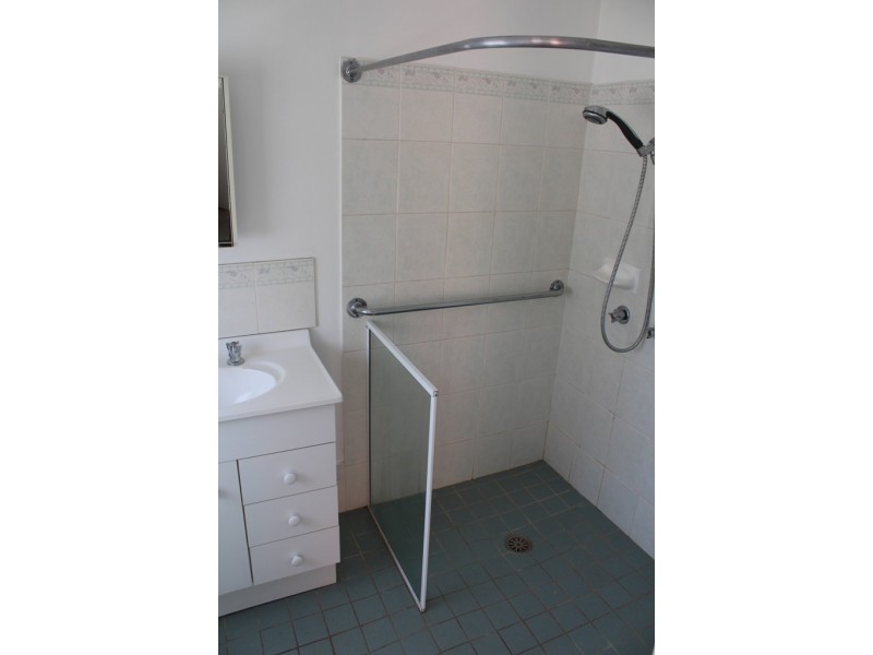 17 Oakes Street, Bathurst NSW 2795