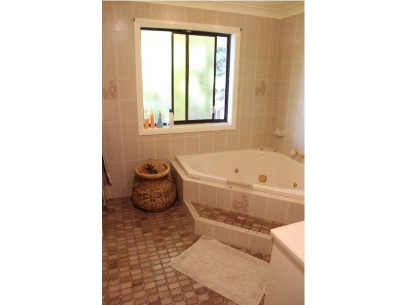 129 Timber Ridge Road, Bathurst NSW 2795