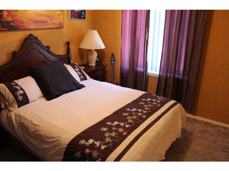 63 Green Street, Bathurst NSW 2795