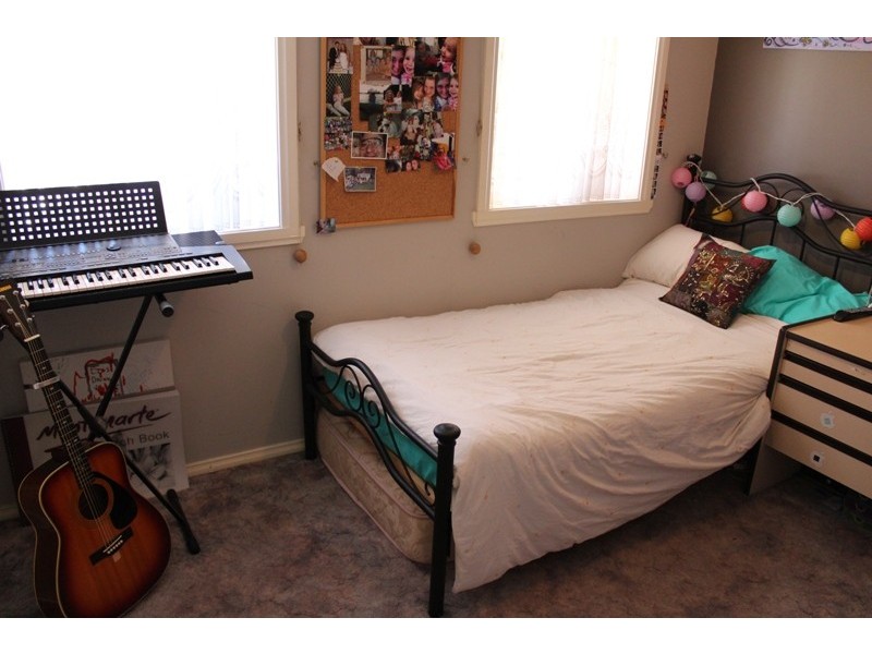 63 Green Street, Bathurst NSW 2795