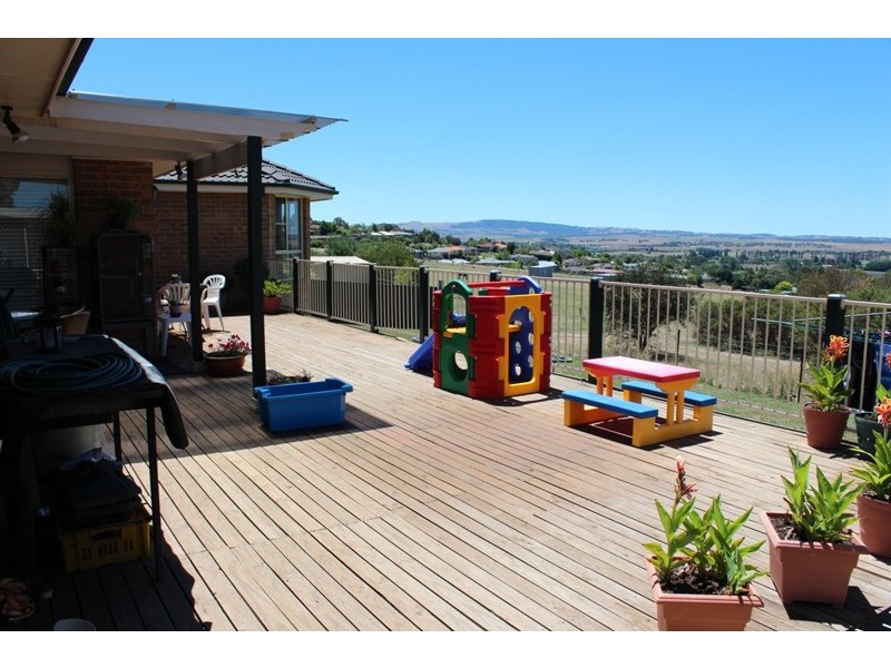 63 Green Street, Bathurst NSW 2795