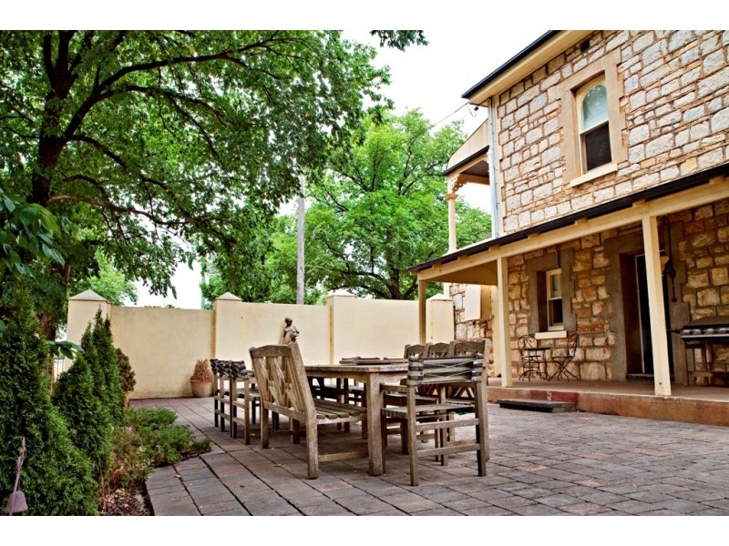 22 Hill Street, Bathurst NSW 2795