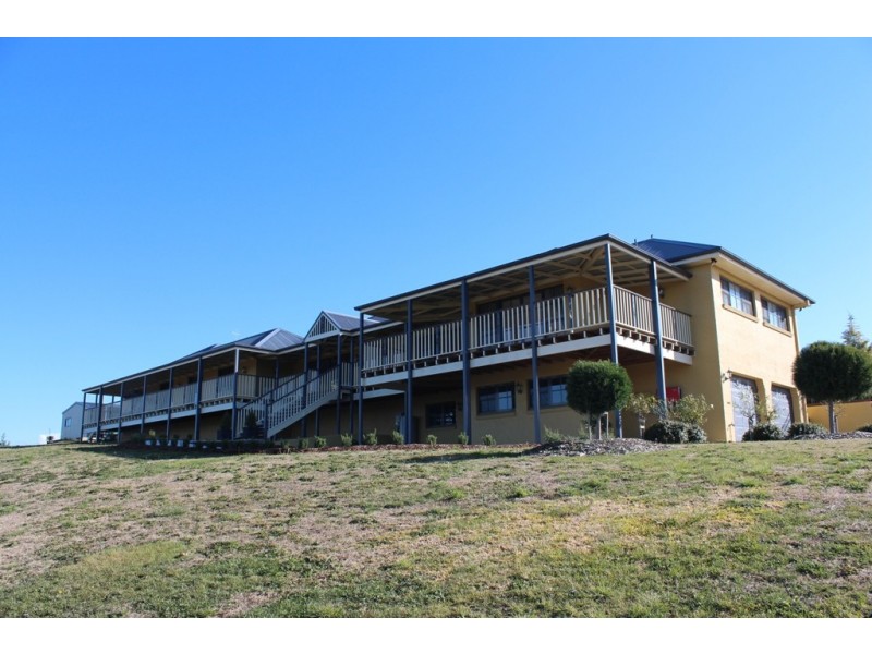 51 Hartwood Avenue, Bathurst NSW 2795