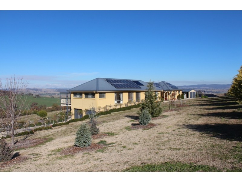 51 Hartwood Avenue, Bathurst NSW 2795