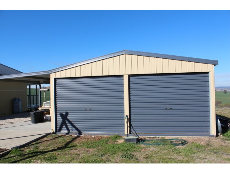 51 Hartwood Avenue, Bathurst NSW 2795