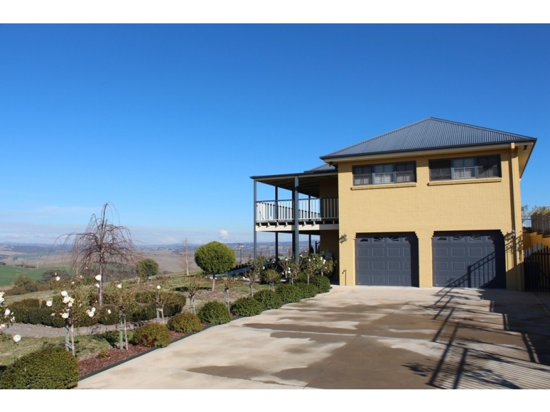 51 Hartwood Avenue, Bathurst NSW 2795