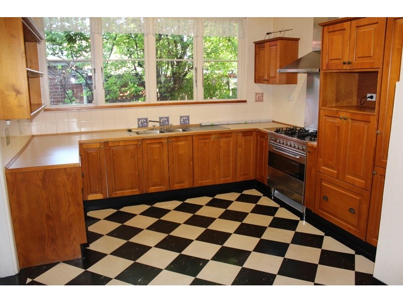 166 Rocket Street, Bathurst NSW 2795