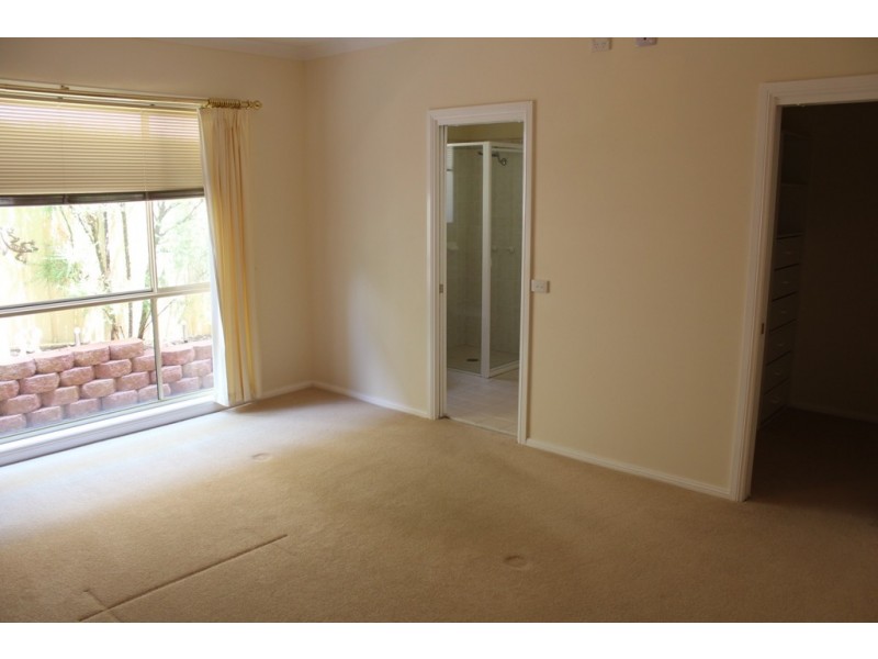 55 Ilumba Way, Bathurst NSW 2795