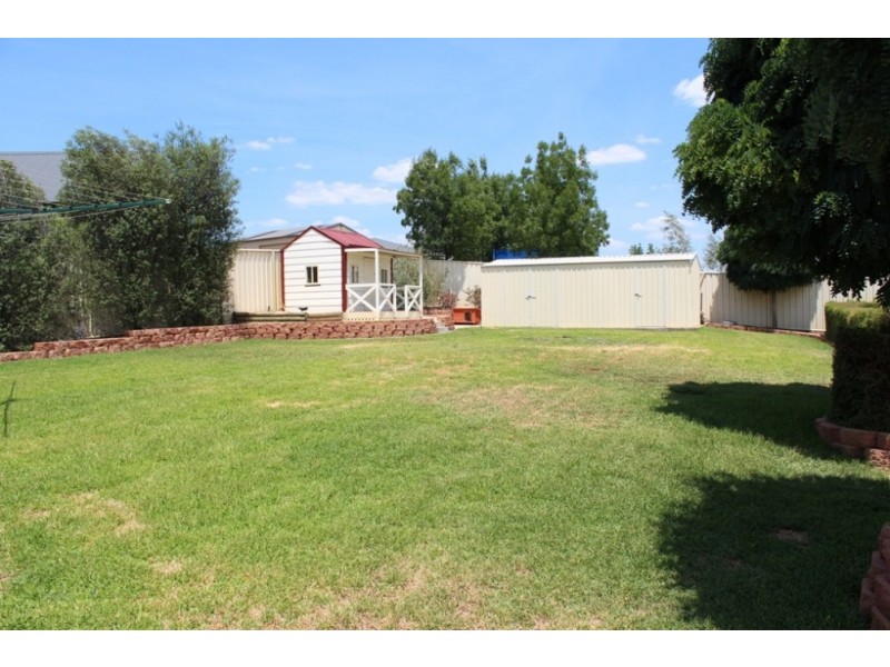 55 Ilumba Way, Bathurst NSW 2795