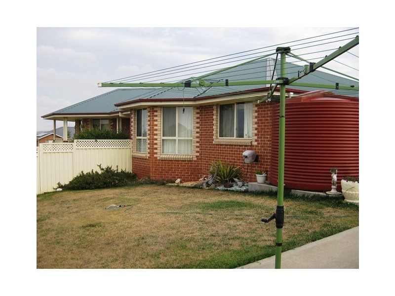 14 Piggott Place, Blayney, Bathurst NSW 2795